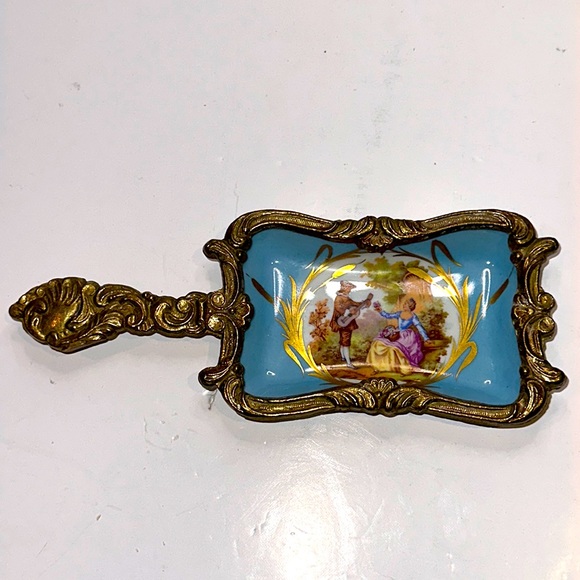 Porcelain De France Hand Trinket Dish w/Handle. - Picture 1 of 6